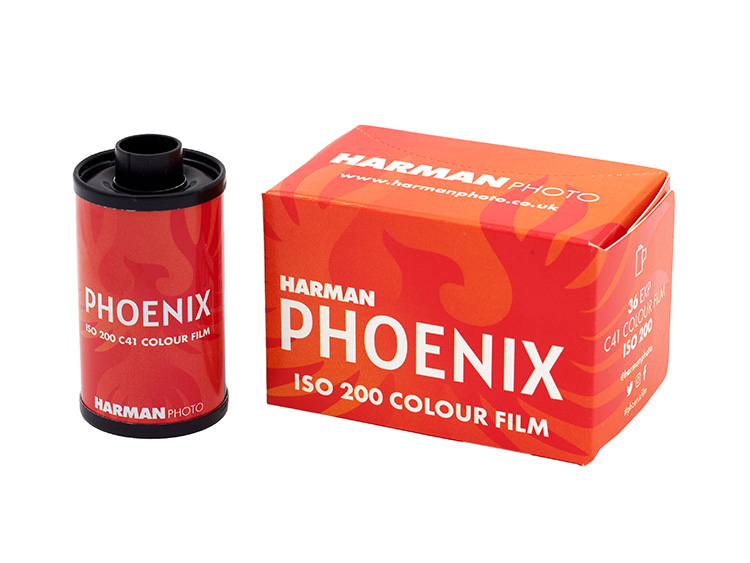 Harman Phoenix200 135mm Review(English is blow)：豊かなダイナミックレンジで捉えるフィルムの魅力